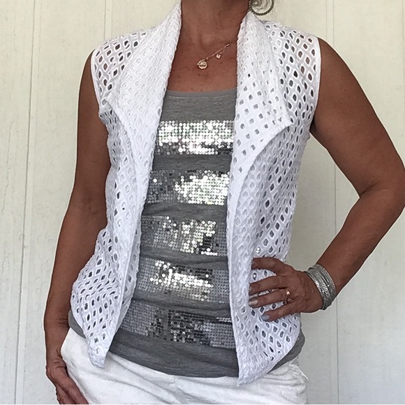 MICHAEL STARS WOMENS WHITE EYELET OPEN FRONT SLEEVELESS VEST SMALL - Picture 1 of 8